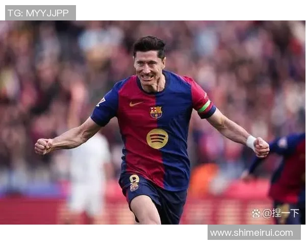 足球巨星绝技全解析 展现梅西C罗等球员的技术魅力与巅峰时刻 足球巨星绝技全解析 展现梅西C罗等球员的技术魅力与巅峰时刻